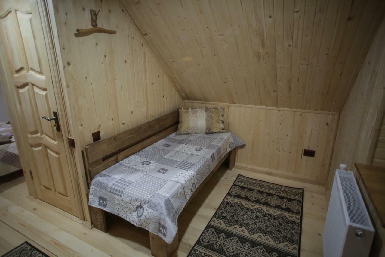 Еко Дім З Соломи Vila Solochin Exterior foto